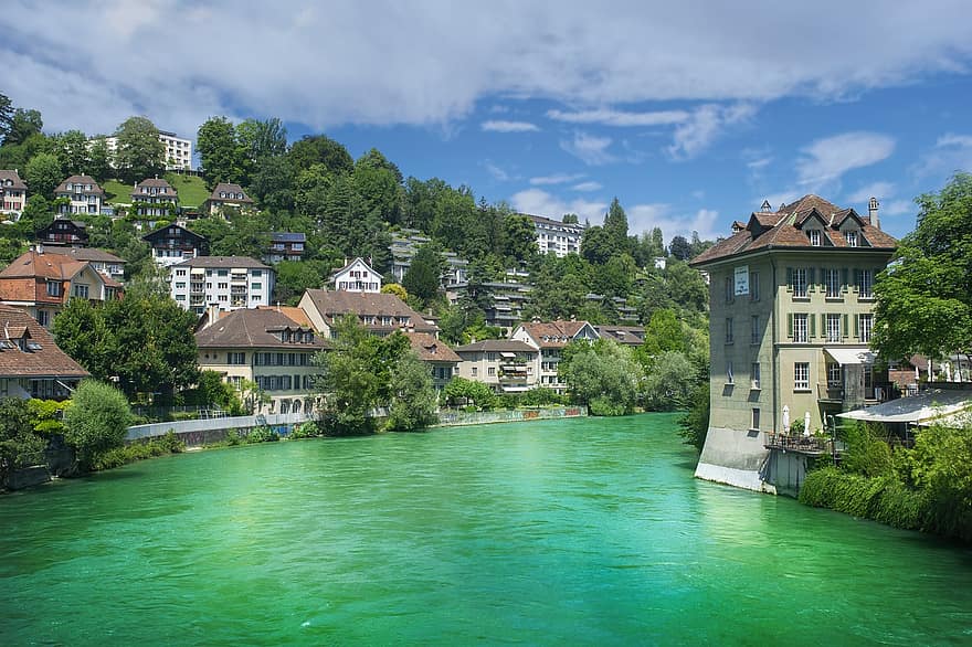 river-berne-switzerland-panorama.jpg