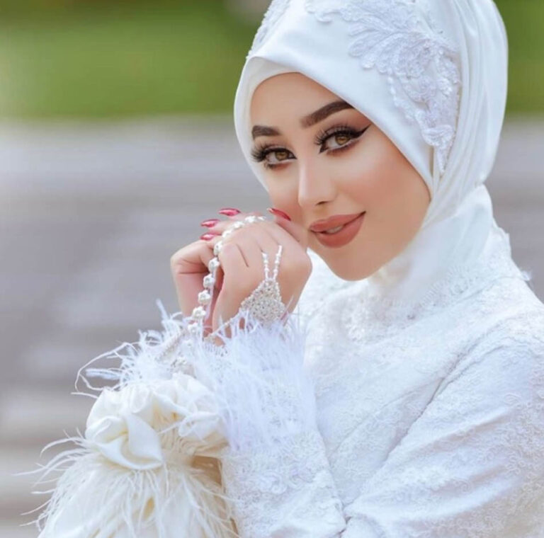 صورة-بنات-رمزيات-وتواقيع-بنات-كيوت-وكول-768x760.jpg