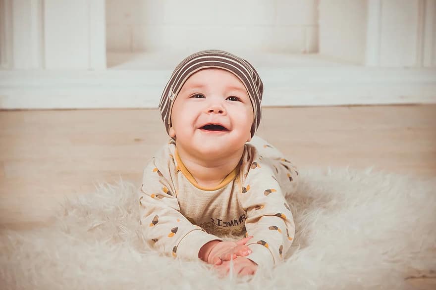 babe-smile-newborn-small-child-boy-person-smiles-crawling-baby.jpg