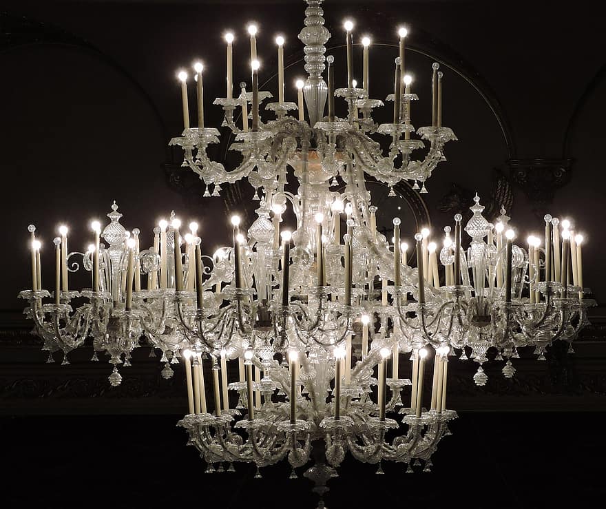 chandelier-light-lit-light-bulbs-teatro-filarmonico-verona.jpg