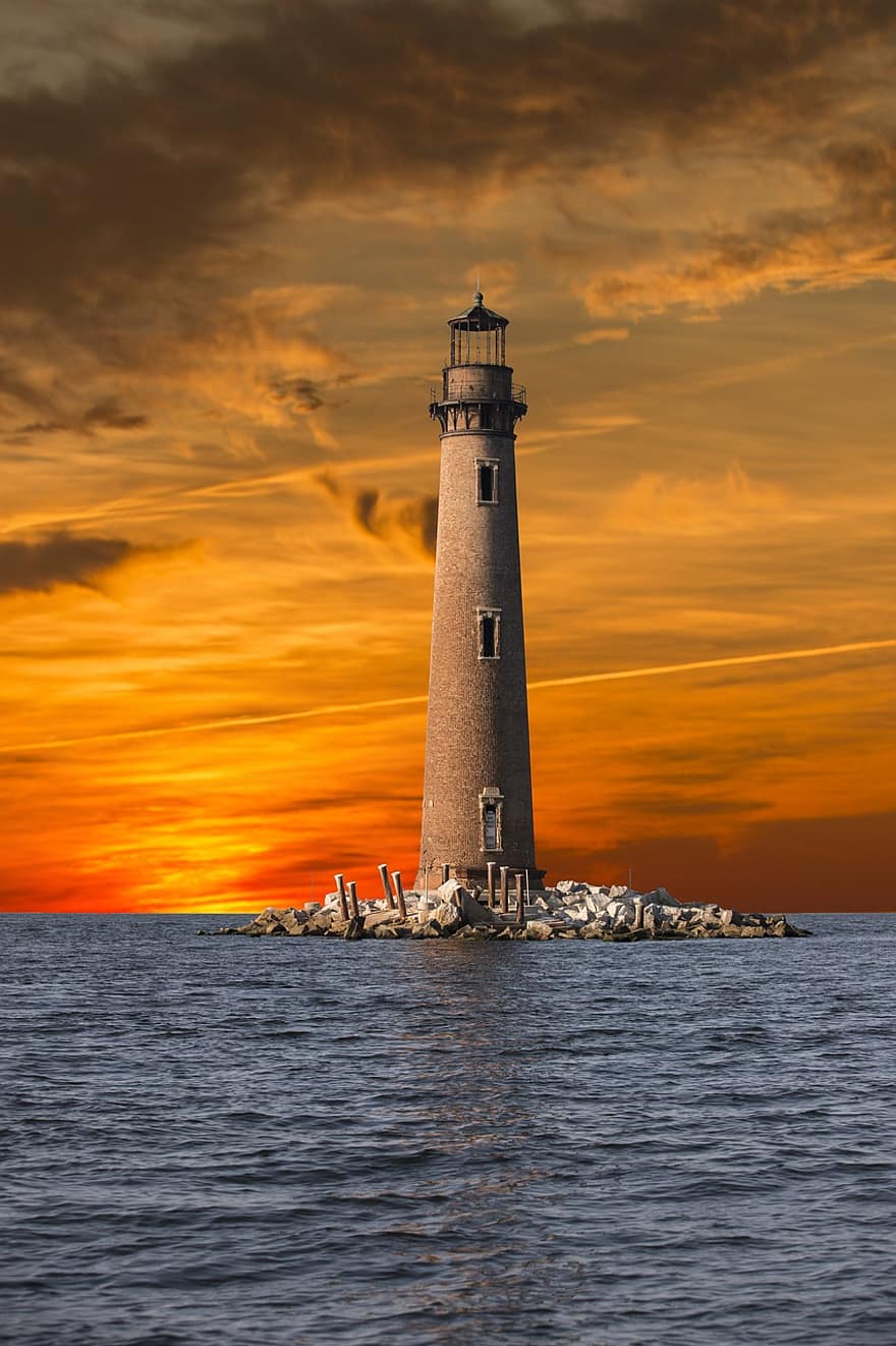 dauphin-island-lighthouse-sunset.jpg