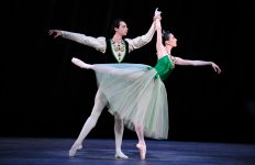 باليه.jpg باليه.jpg